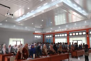 Read more about the article SMA Negeri 2 Kota Serang Tegaskan Komitmen Sekolah Sehat Melalui Sosialisasi Kantin Sehat Bersama Puskesmas dan Dinas Kesehatan